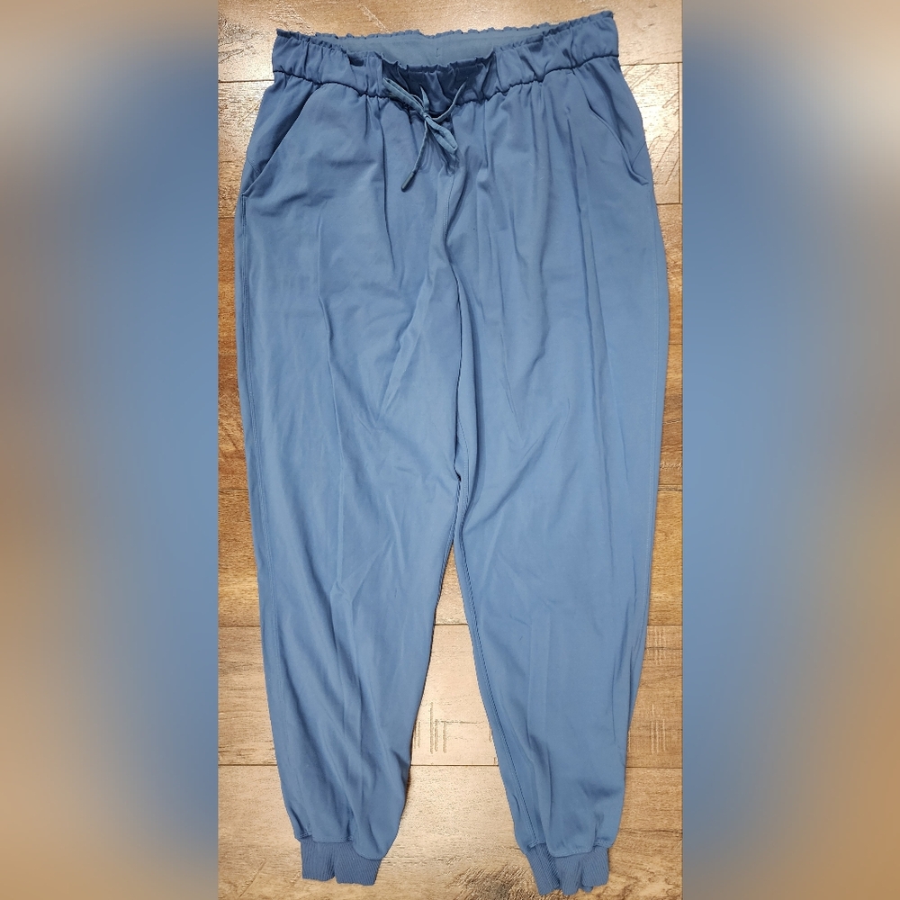 Lululemon Stretch HR Jogger, Size 12